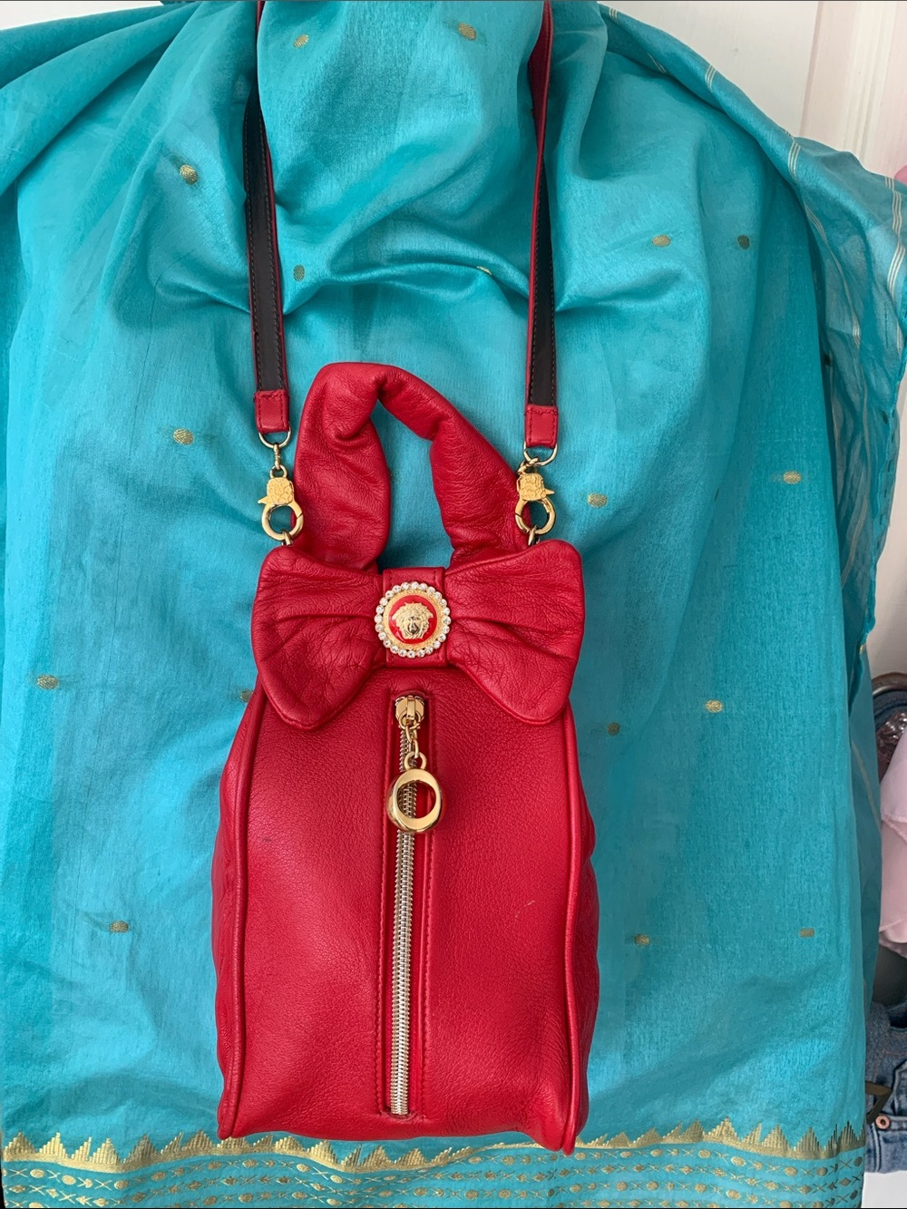 Vtg 80s genuine red leather bow GOLD Medusa Head Italy shoulder Handbag purse